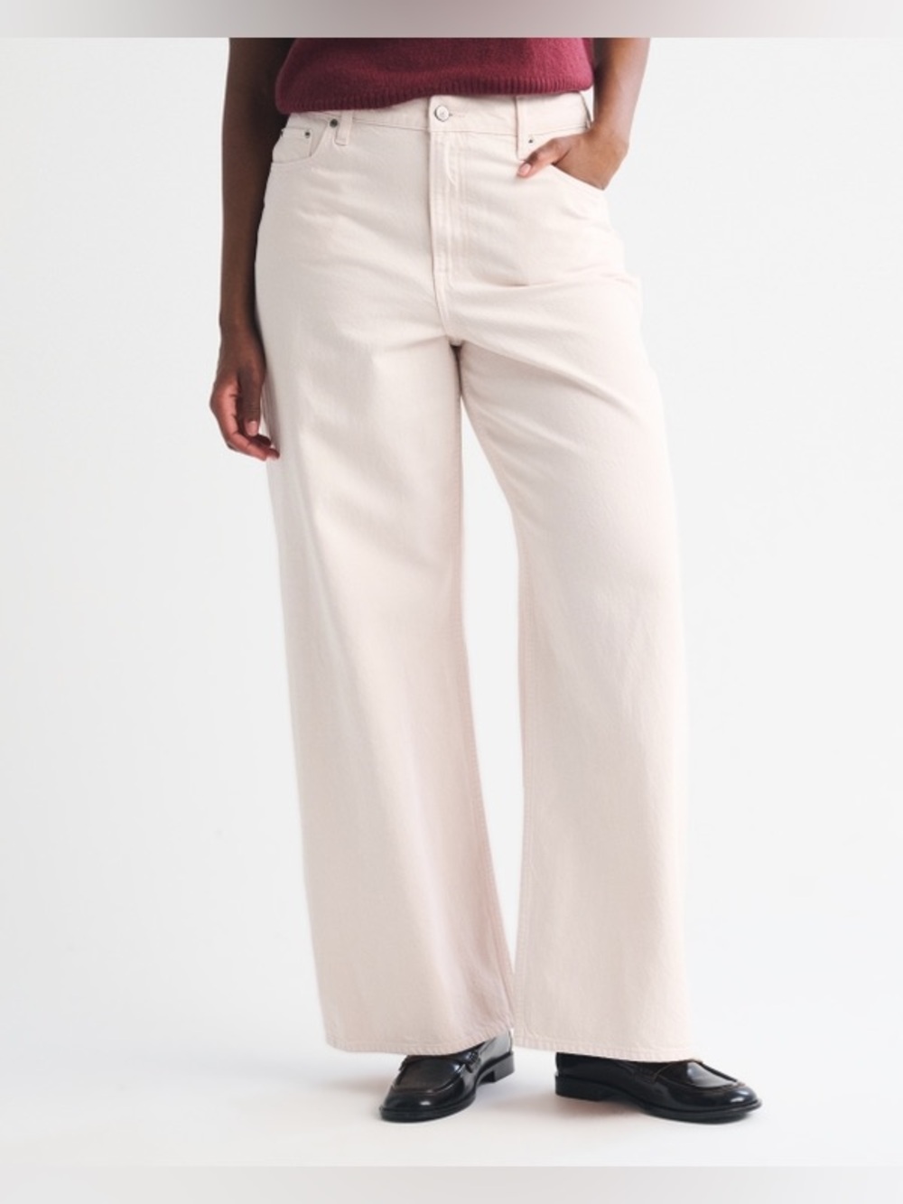 Abercrombie 90’s Relaxed Straight Jean Light Pink - Picture 2 of 12